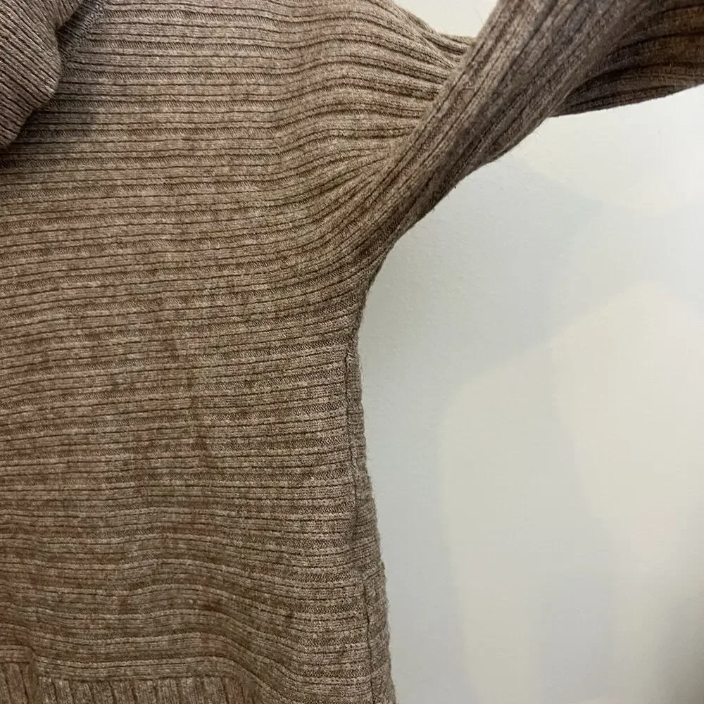 Moth‎ By Anthropologie Cowl Neck Ribbed Sweater size XS Brown/tan - Picture 5 of 11
